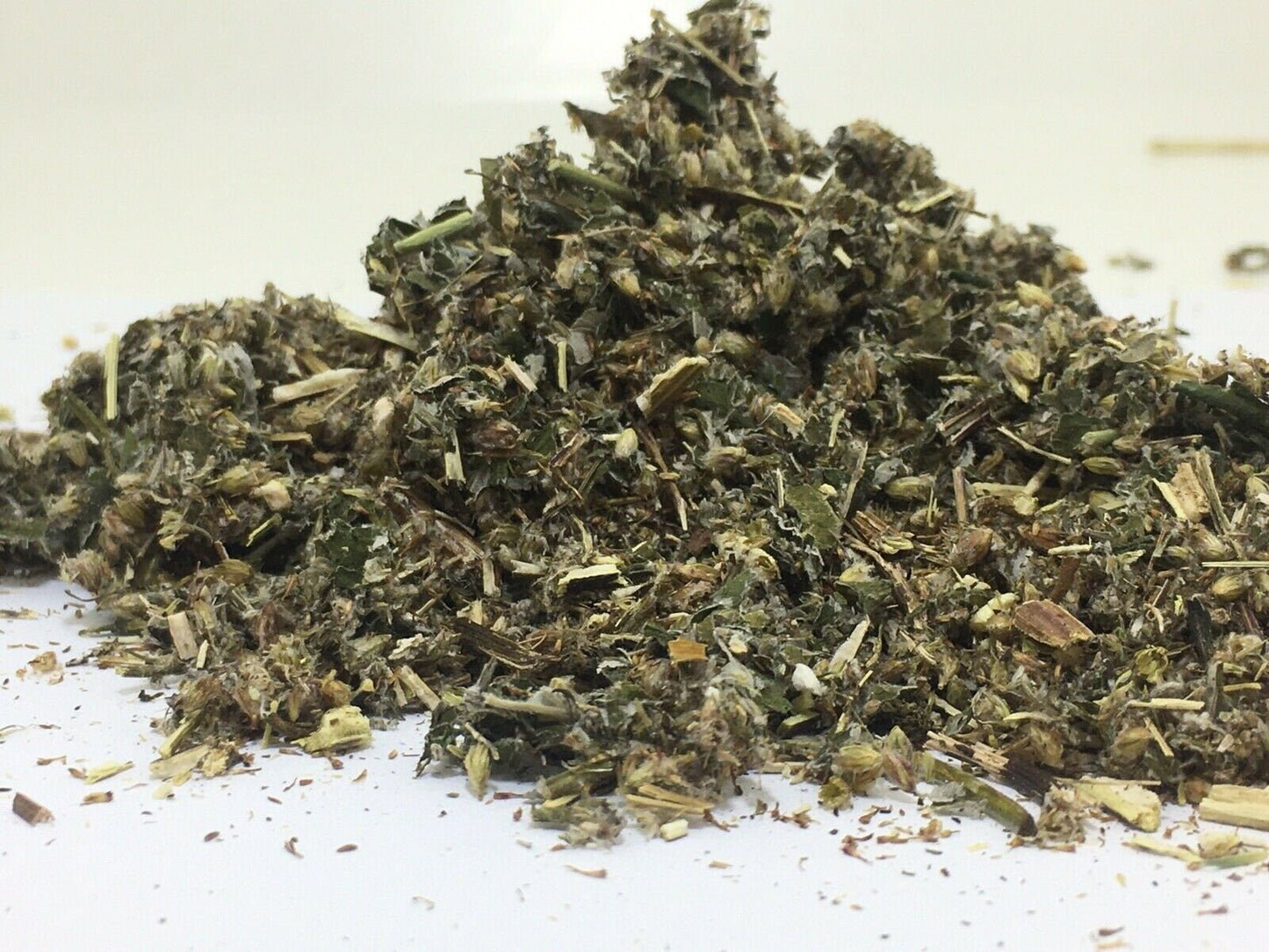 Mugwort & Raspberry Leaf🌿 ORGANIC WILD HARVESTED Loose Herbal herb Infusion/smoking/tinctures🍵